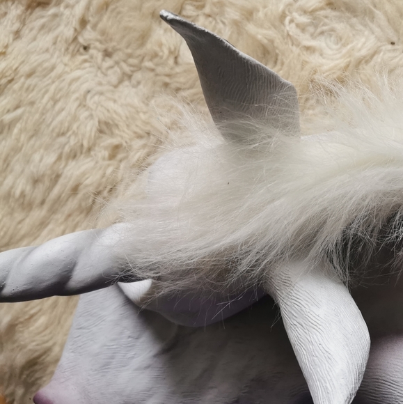 Unicorn Head Latex Mask - Picture 5 of 8